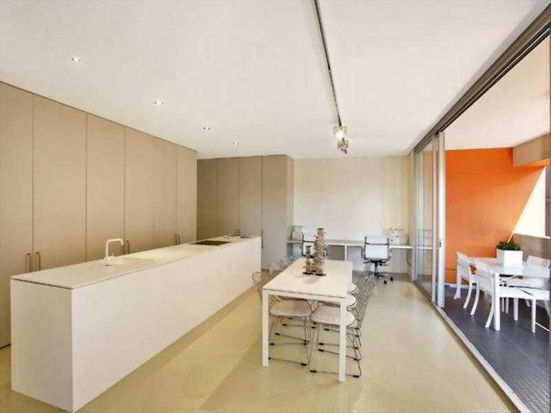 Apartment Hotel - The 150 Apartments Сидни Екстериор снимка